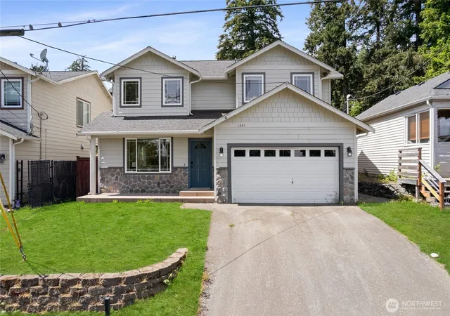 Photo 1 of Single family home for sale at 1641 Bayview Dr W, Bremerton, WA 98312 | MLS# NWM2526019 | Listing updated on 2026-09-21