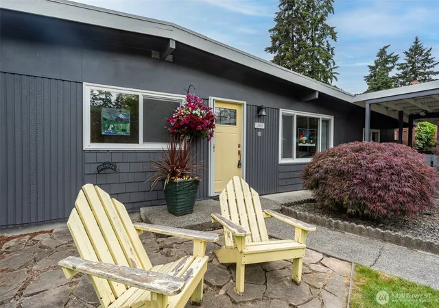 Photo 3 of Sale Pending at 24855 16th Avenue S, Des Moines, WA 98198 | MLS# NWM2526064 | Listing updated on 2026-09-23