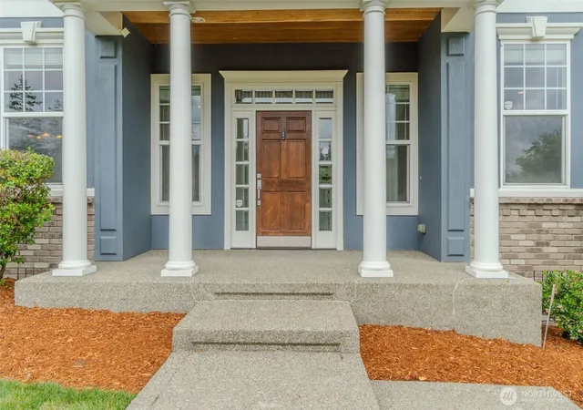 Photo 4 of Sale Pending at 27836 53rd Place S, Auburn, WA 98001 | MLS# NWM2526073 | Listing updated on 2026-09-03