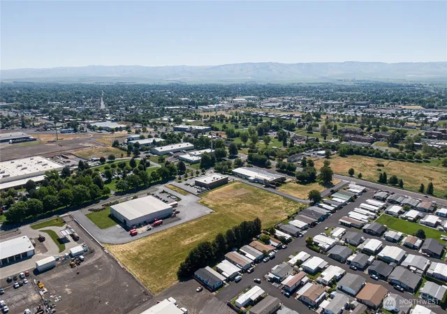 Photo 3 of Land for sale at 141 Avery St, Walla Walla, WA 99362 | MLS# NWM2526098 | Listing updated on 2026-09-21