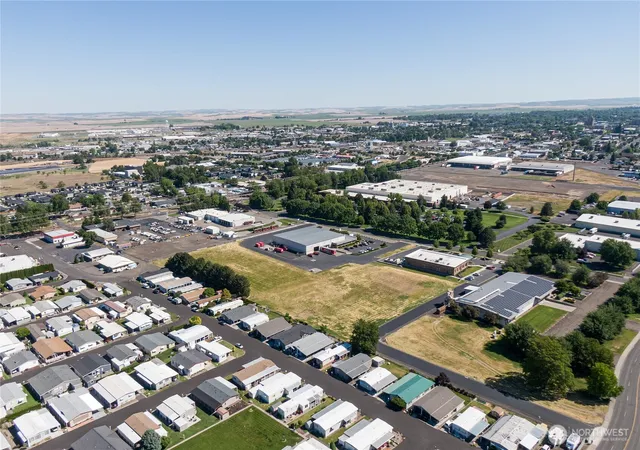 Photo 3 of Land for sale at 141 Avery St, Walla Walla, WA 99362 | MLS# NWM2526098 | Listing updated on 2026-09-21
