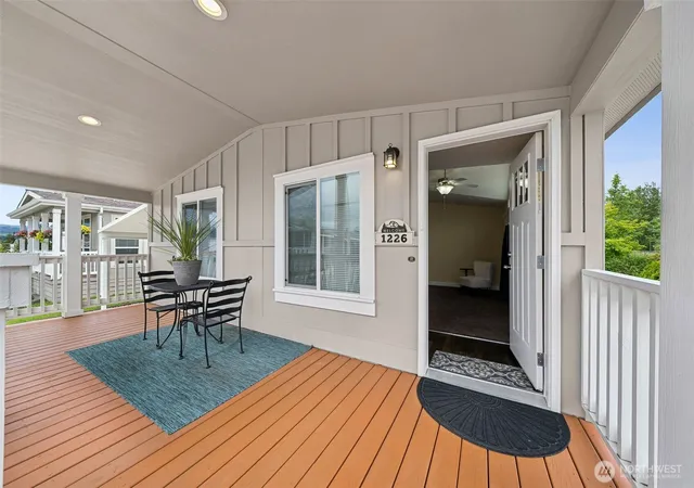 Photo 3 of Manufactured home for sale at 1226 Maple Dr, Enumclaw, WA 98022 | MLS# NWM2526174 | Listing updated on 2026-09-21