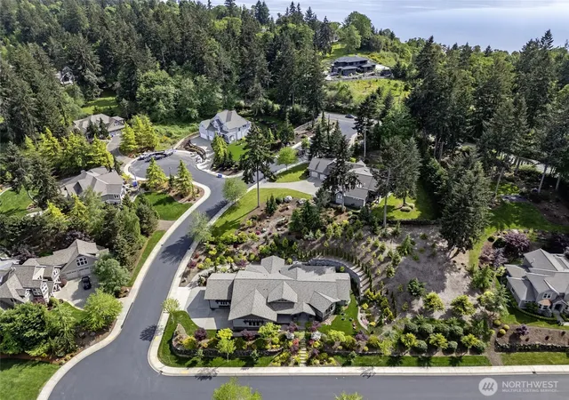 Photo 4 of Single family home for sale at 616 Hyak Way, Fox Island, WA 98333 | MLS# NWM2526329 | Listing updated on 2026-09-21