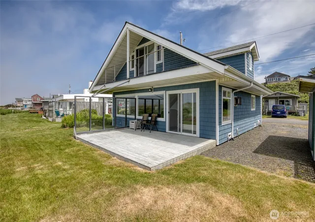 Photo 1 of Single family home for sale at 47811 Pacific Ave, Moclips, WA 98562 | MLS# NWM2526349 | Listing updated on 2026-09-21