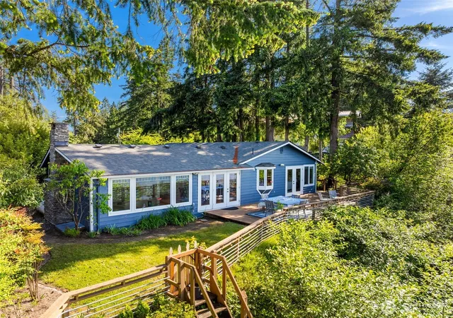 Photo 2 of Sale Pending at 2812 Fishtrap Rd Ne, Olympia, WA 98506 | MLS# NWM2526374 | Listing updated on 2026-09-21