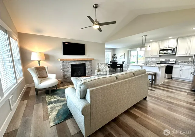 Photo 3 of Sale Pending at 1264 Fairwood Dr, Ocean Shores, WA 98569 | MLS# NWM2526377 | Listing updated on 2026-09-25