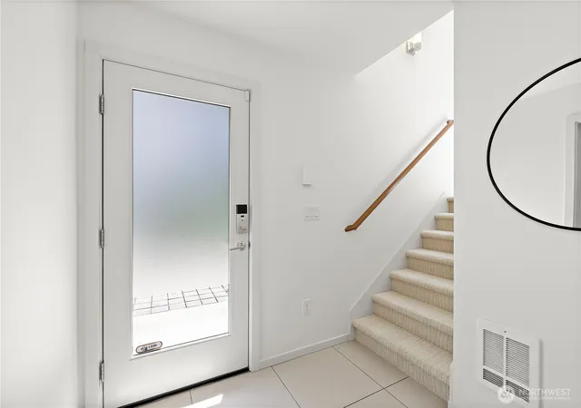 Photo 2 of Townhouse for sale at 705 18th Avenue S #B, Seattle, WA 98144 | MLS# NWM2526389 | Listing updated on 2026-09-21