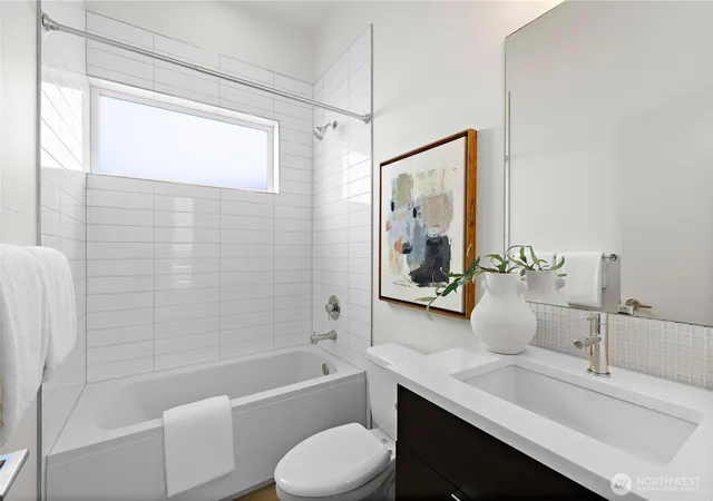 Photo 3 of Townhouse for sale at 705 18th Avenue S #B, Seattle, WA 98144 | MLS# NWM2526389 | Listing updated on 2026-09-21