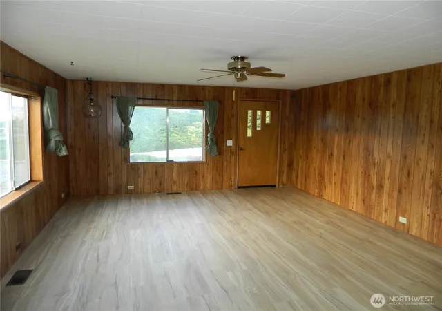 Photo 3 of Single family home for sale at 110 1st Street E, Tonasket, WA 98855 | MLS# NWM2526397 | Listing updated on 2026-09-21