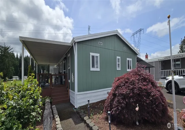 Photo 3 of Manufactured home for sale at 57 Clemons Rd #3, Montesano, WA 98563 | MLS# NWM2526511 | Listing updated on 2026-09-23