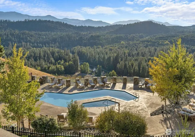 Photo 3 of Condo for sale at 3600 Suncadia Trl #2038, Cle Elum, WA 98922 | MLS# NWM2526522 | Listing updated on 2026-09-23
