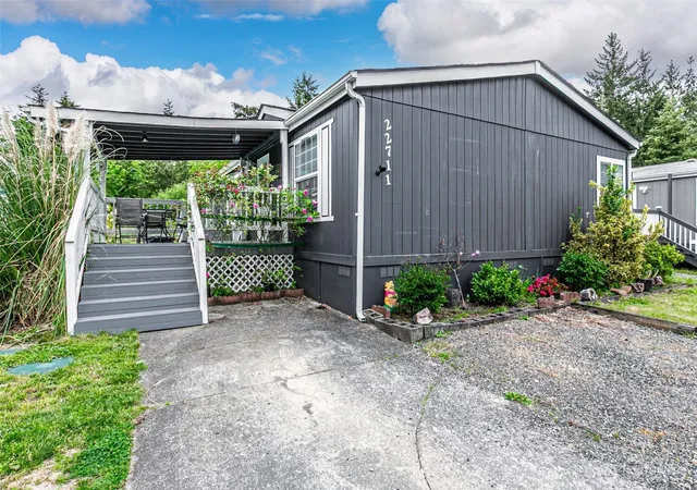 Photo 1 of Manufactured home for sale at 22711 91st Avenue Ct E, Graham, WA 98338 | MLS# NWM2526535 | Listing updated on 2026-09-21