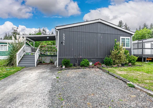 Photo 3 of Manufactured home for sale at 22711 91st Avenue Ct E, Graham, WA 98338 | MLS# NWM2526535 | Listing updated on 2026-09-21