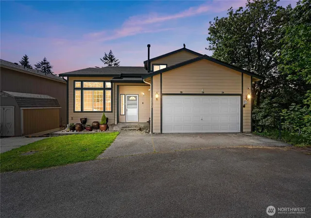 Photo 1 of Single family home for sale at 6213 23rd Street Ne, Tacoma, WA 98422 | MLS# NWM2526559 | Listing updated on 2026-09-21