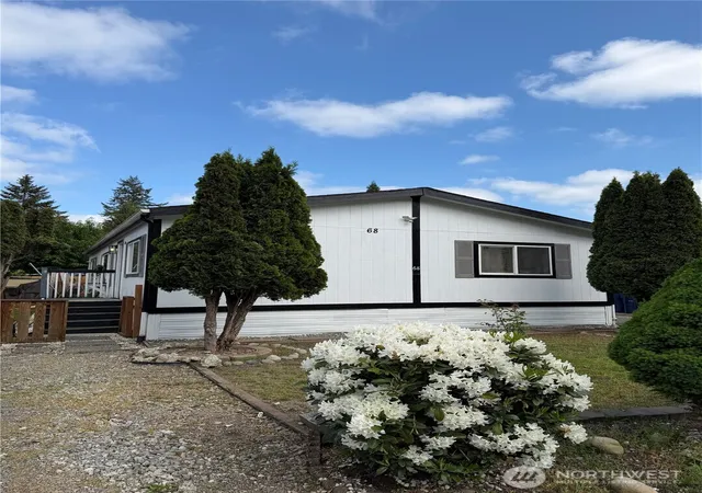Photo 1 of Manufactured home for sale at 602 29th Street Se #68, Auburn, WA 98002 | MLS# NWM2526602 | Listing updated on 2026-09-21