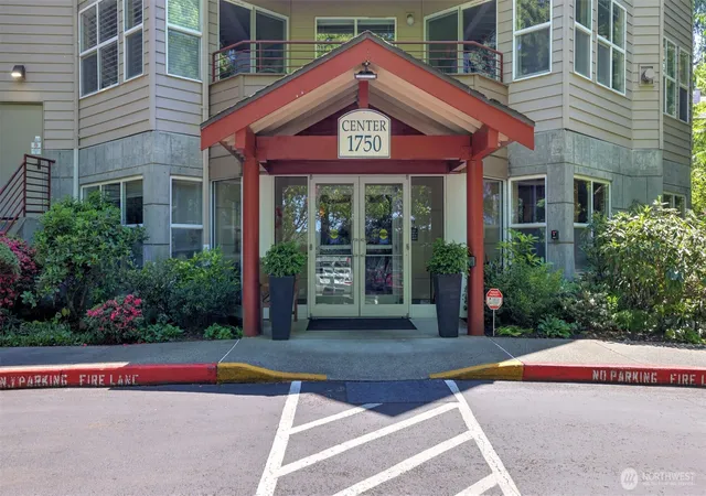 Photo 2 of Sale Pending at 1750 152nd Avenue Ne #C313, Bellevue, WA 98007 | MLS# NWM2526619 | Listing updated on 2026-09-29