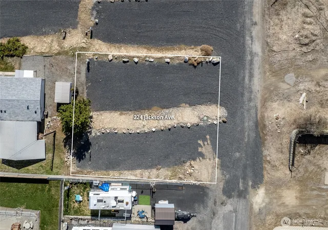 Photo 2 of Land for sale at 224 Jackson Ave, Electric City, WA 99123 | MLS# NWM2526626 | Listing updated on 2026-09-21