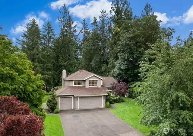 Photo 2 of Single family home for sale at 33045 Ne 43rd Place, Carnation, WA 98014 | MLS# NWM2526724 | Listing updated on 2026-10-01