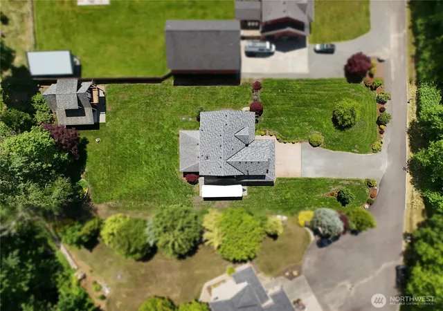 Photo 4 of Single family home for sale at 20105 2nd Avenue NW, Arlington, WA 98223 | MLS# NWM2526737 | Listing updated on 2026-09-30