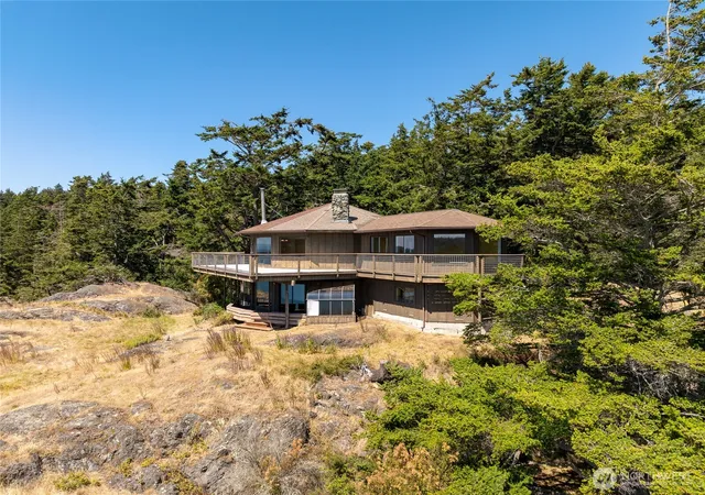 Photo 2 of Single family home for sale at 189 Calle Aguila, Lopez Island, WA 98261 | MLS# NWM2526760 | Listing updated on 2026-09-21
