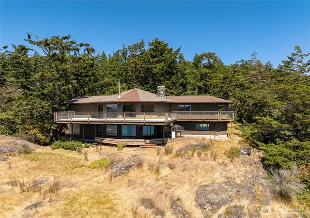 Photo 3 of Single family home for sale at 189 Calle Aguila, Lopez Island, WA 98261 | MLS# NWM2526760 | Listing updated on 2026-09-21