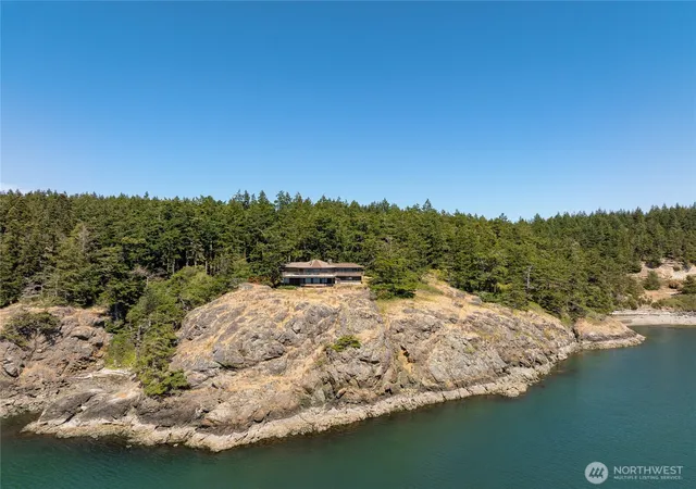 Photo 4 of Single family home for sale at 189 Calle Aguila, Lopez Island, WA 98261 | MLS# NWM2526760 | Listing updated on 2026-09-21