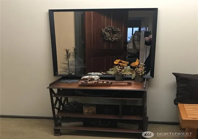 Photo 3 of Townhouse for sale at 1910 Evergreen Park Dr SW #1004, Olympia, WA 98502 | MLS# NWM2526782 | Listing updated on 2026-09-21