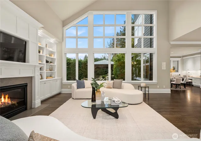 Photo 4 of Single family home for sale at 10021 Northeast 16th Pl, Bellevue, WA 98004 | MLS# NWM2526861 | Listing updated on 2026-09-21
