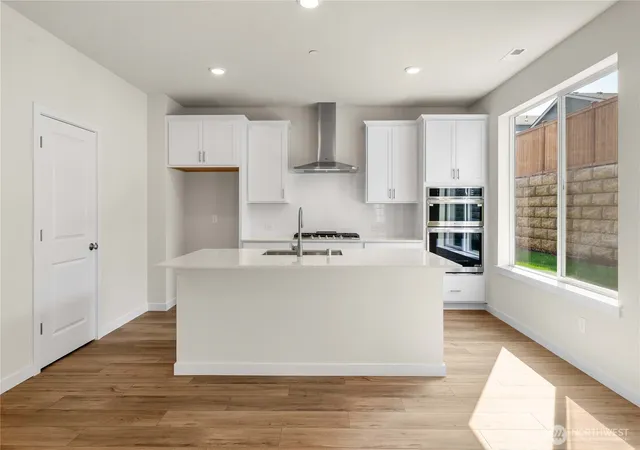 Photo 3 of Single family home for sale at 3971 Flt Top Dr, Bremerton, WA 98312 | MLS# NWM2526862 | Listing updated on 2026-09-27