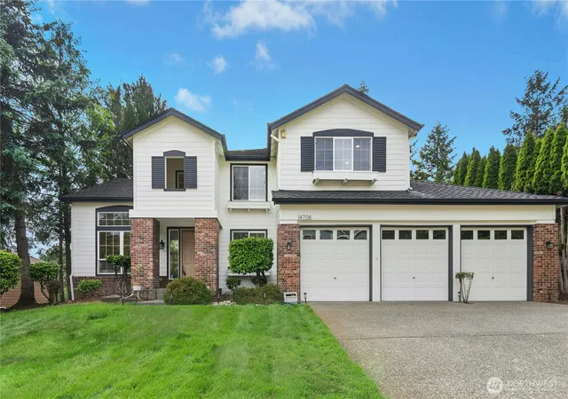 Photo 3 of Single family home for sale at 14708 54th Avenue SE, Everett, WA 98208 | MLS# NWM2526873 | Listing updated on 2026-09-29