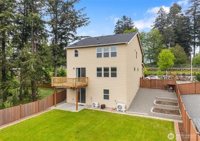Photo 4 of Sale Pending at 30003 19th Avenue S, Federal Way, WA 98003 | MLS# NWM2526889 | Listing updated on 2026-09-29