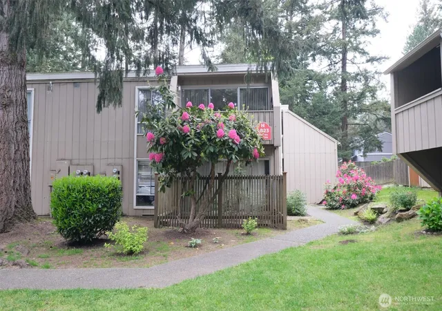 Photo 1 of Condo for sale at 4823 180th Street Sw #H-204, Lynnwood, WA 98037 | MLS# NWM2526914 | Listing updated on 2026-09-21