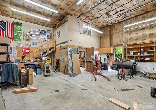 Photo 2 of Single family home for sale at 7626 Thrush Dr Se, Olympia, WA 98513 | MLS# NWM2527005 | Listing updated on 2026-10-01