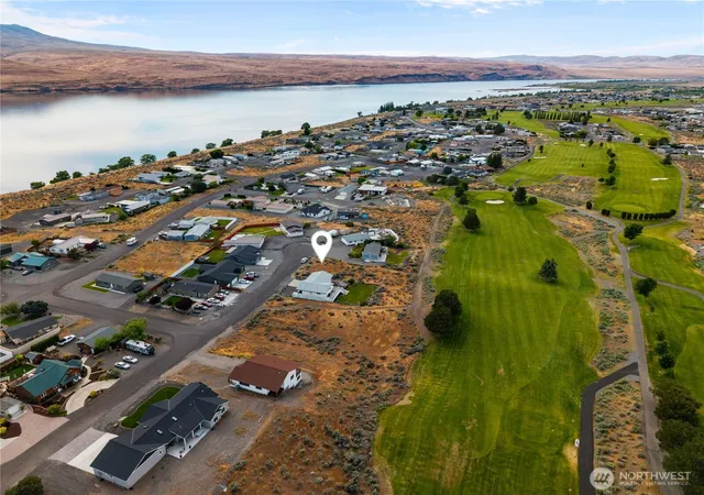 Photo 3 of Single family home for sale at 407 Summer Pl S, Mattawa, WA 99349 | MLS# NWM2527008 | Listing updated on 2026-10-02
