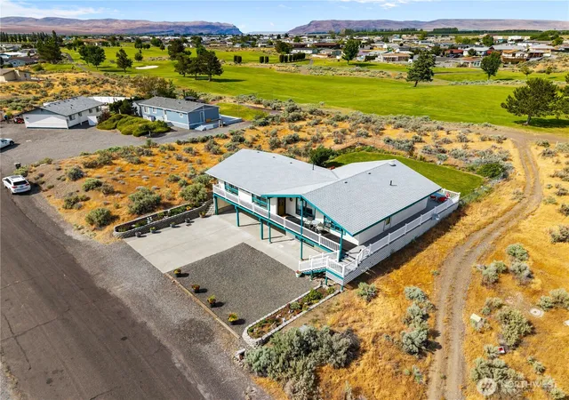 Photo 1 of Single family home for sale at 407 Summer Pl S, Mattawa, WA 99349 | MLS# NWM2527008 | Listing updated on 2026-10-02