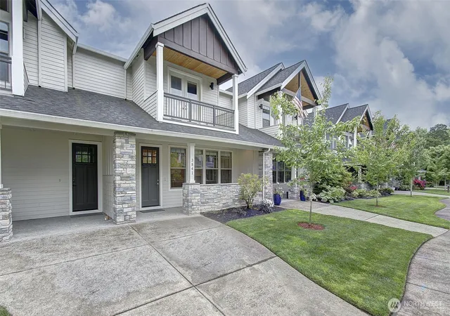 Photo 2 of Condo for sale at 3841 Nw 74th Avenue #62, Camas, WA 98607 | MLS# NWM2527022 | Listing updated on 2026-09-21