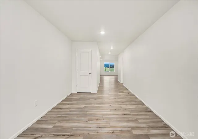 Photo 3 of Sale Pending at 1362 Salzer Crk Dr, Centralia, WA 98531 | MLS# NWM2527023 | Listing updated on 2026-09-25