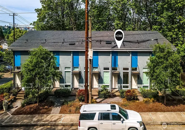 Photo 4 of Townhouse for sale at 3855 21st Avenue SW, Seattle, WA 98106 | MLS# NWM2527041 | Listing updated on 2026-09-30
