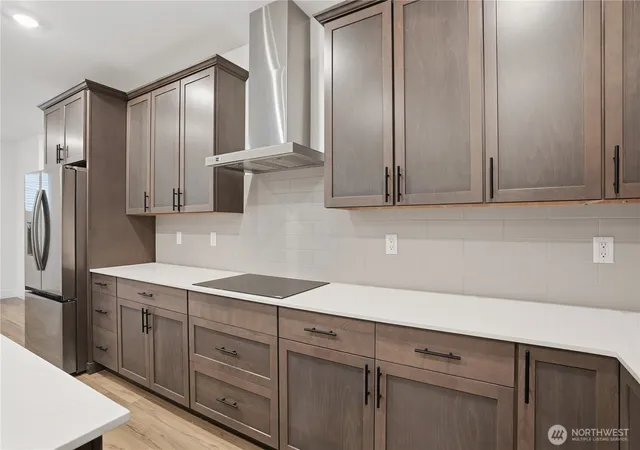 Photo 3 of Single family home for sale at 32106 Myrtle Ave Se, Black Diamond, WA 98010 | MLS# NWM2527154 | Listing updated on 2026-09-21