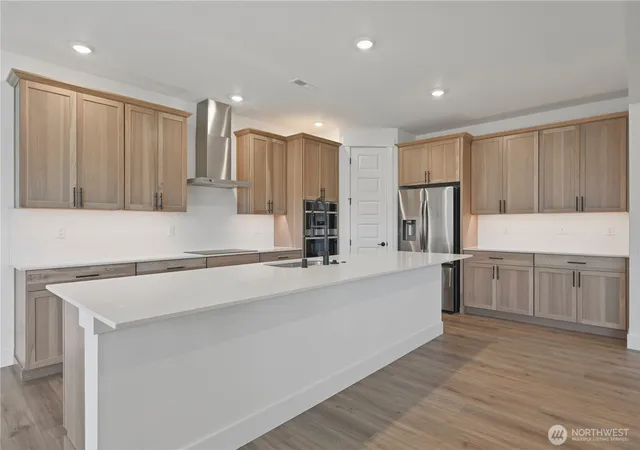 Photo 3 of Sale Pending at 32069 Myrtle Ave Se, Black Diamond, WA 98010 | MLS# NWM2527180 | Listing updated on 2026-09-25
