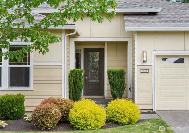 Photo 3 of Single family home for sale at 4826 Meriwood Dr Ne, Olympia, WA 98516 | MLS# NWM2527264 | Listing updated on 2026-09-21