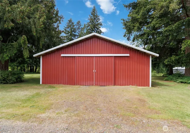 Photo 3 of Sale Pending at 1607 Winlock Vader Rd, Winlock, WA 98596 | MLS# NWM2527309 | Listing updated on 2026-09-25