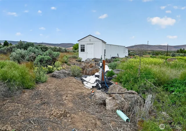 Photo 2 of Land for sale at 130 Red Tail Rd, Yakima, WA 98908 | MLS# NWM2527311 | Listing updated on 2026-09-21