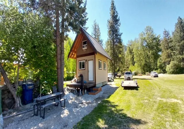 Photo 2 of Contingent at 12328 Meacham, Leavenworth, WA 98826 | MLS# NWM2527331 | Listing updated on 2026-09-21