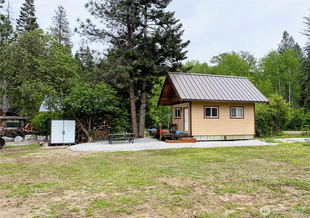 Photo 3 of Contingent at 12328 Meacham, Leavenworth, WA 98826 | MLS# NWM2527331 | Listing updated on 2026-09-21