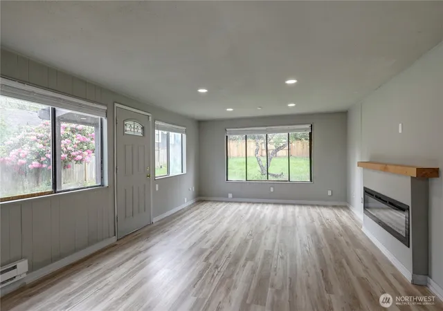 Photo 3 of Single family home for sale at 4609 S Thompson Ave, Tacoma, WA 98408 | MLS# NWM2527375 | Listing updated on 2026-09-21