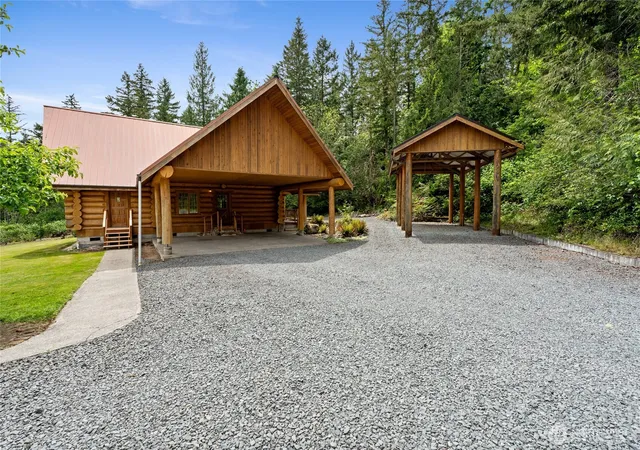 Photo 1 of Single family home for sale at 42323 22nd Avenue E, Eatonville, WA 98328 | MLS# NWM2527508 | Listing updated on 2026-09-28