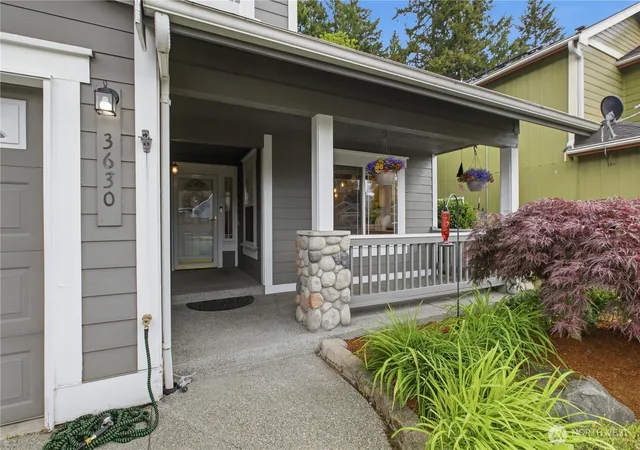 Photo 3 of Single family home for sale at 3630 Silver Maple Ct SE, Lacey, WA 98503 | MLS# NWM2527516 | Listing updated on 2026-09-29