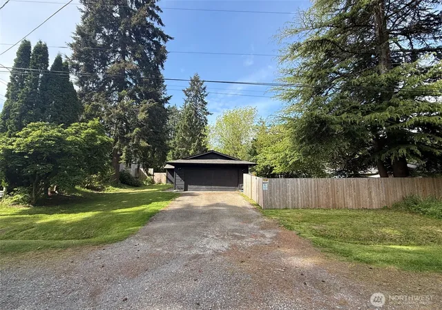 Photo 3 of Single family home for sale at 6011 185th Street Sw, Lynnwood, WA 98037 | MLS# NWM2527520 | Listing updated on 2026-09-21