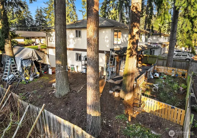 Photo 4 of Multi family home for sale at 18332 Hurst Rd, Lynnwood, WA 98037 | MLS# NWM2527527 | Listing updated on 2026-09-30